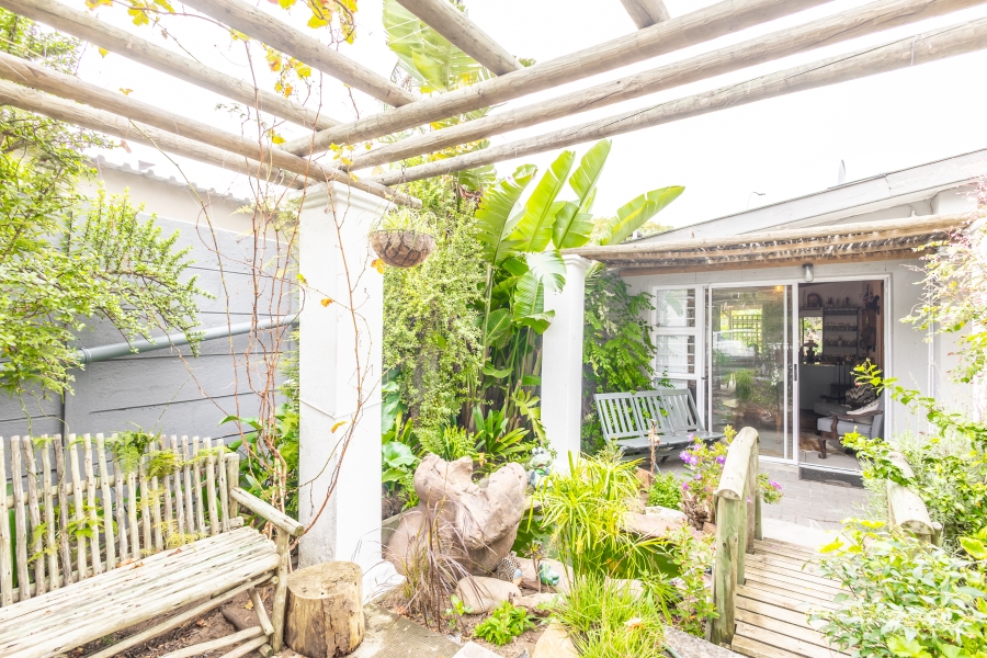 4 Bedroom Property for Sale in Stellenridge Western Cape